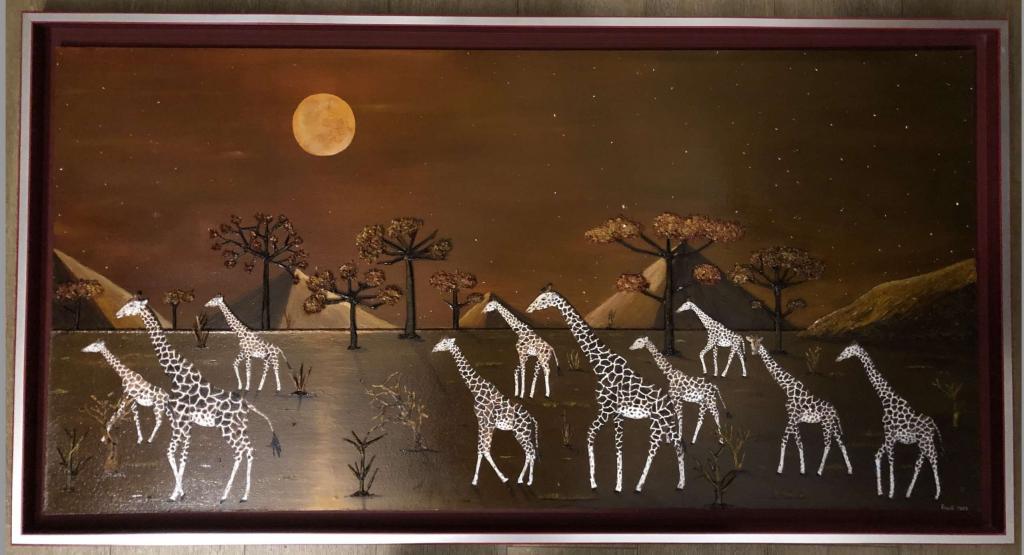 Carte virtuelle Girafes et lune rousse ( L' exode de 2100 )